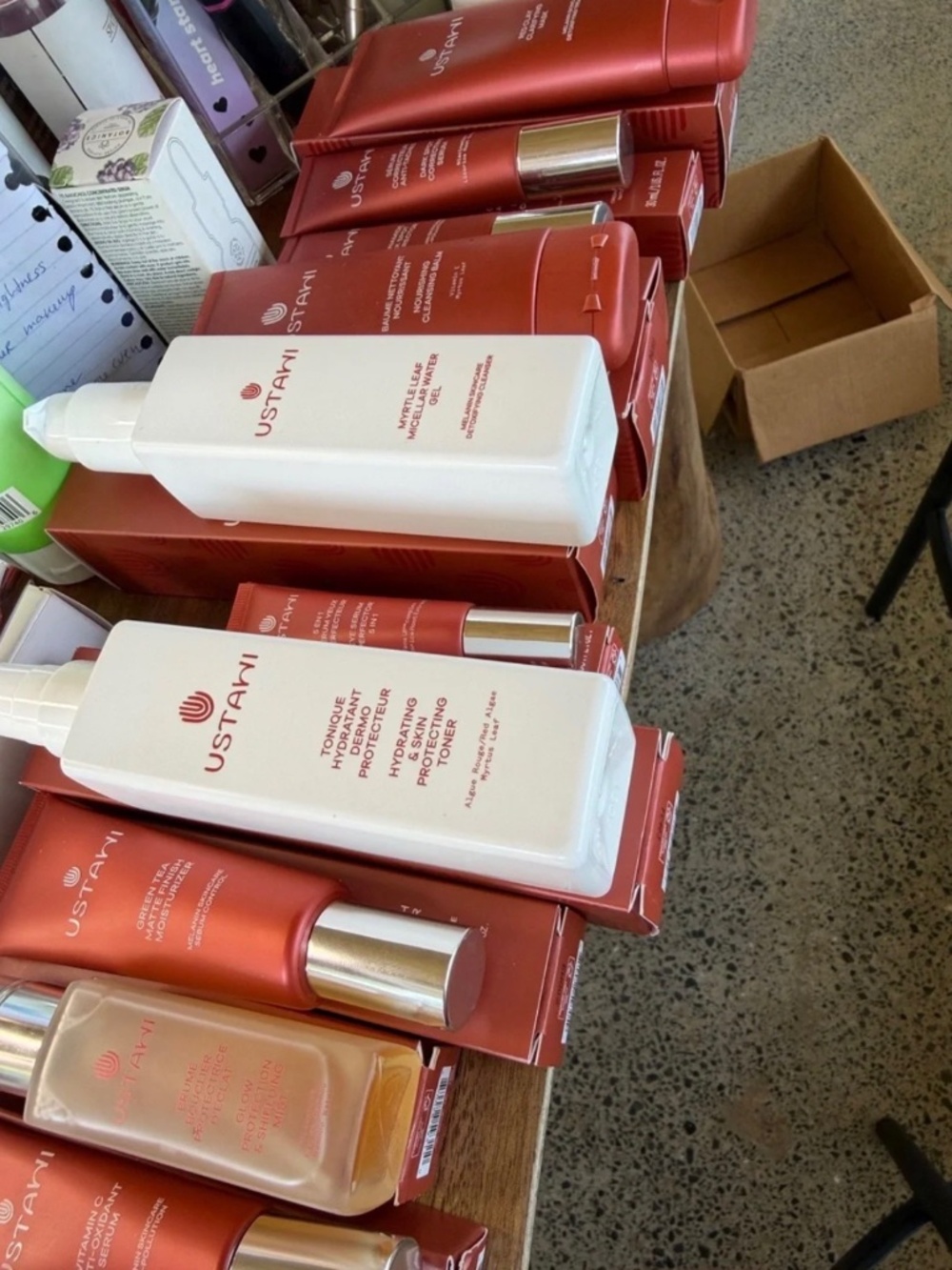 All 11 USTAWI products + FREE DERMA ROLLER pc
